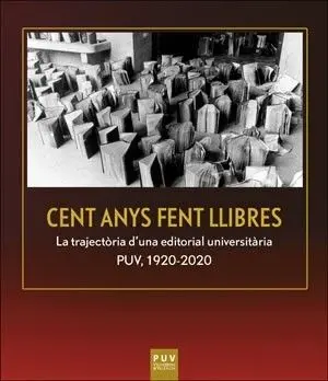 Cent Anys Fent Llibres
