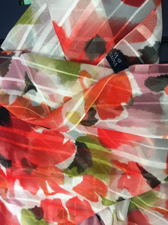 Foular Uv Estampado Flores Rojo-Verde